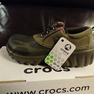 new Crocs Axle green camo army shoes M 12